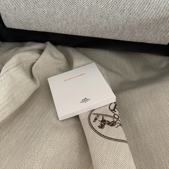 HERMES HERBAG ZIP 31 BAG - Picture 4 of 11